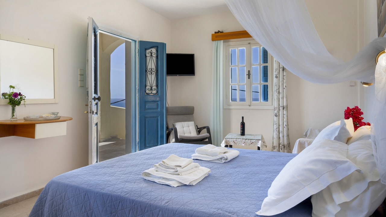 Photo of Bedroom in Mirties