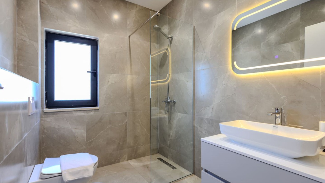 Photo of Bathroom in Ishem