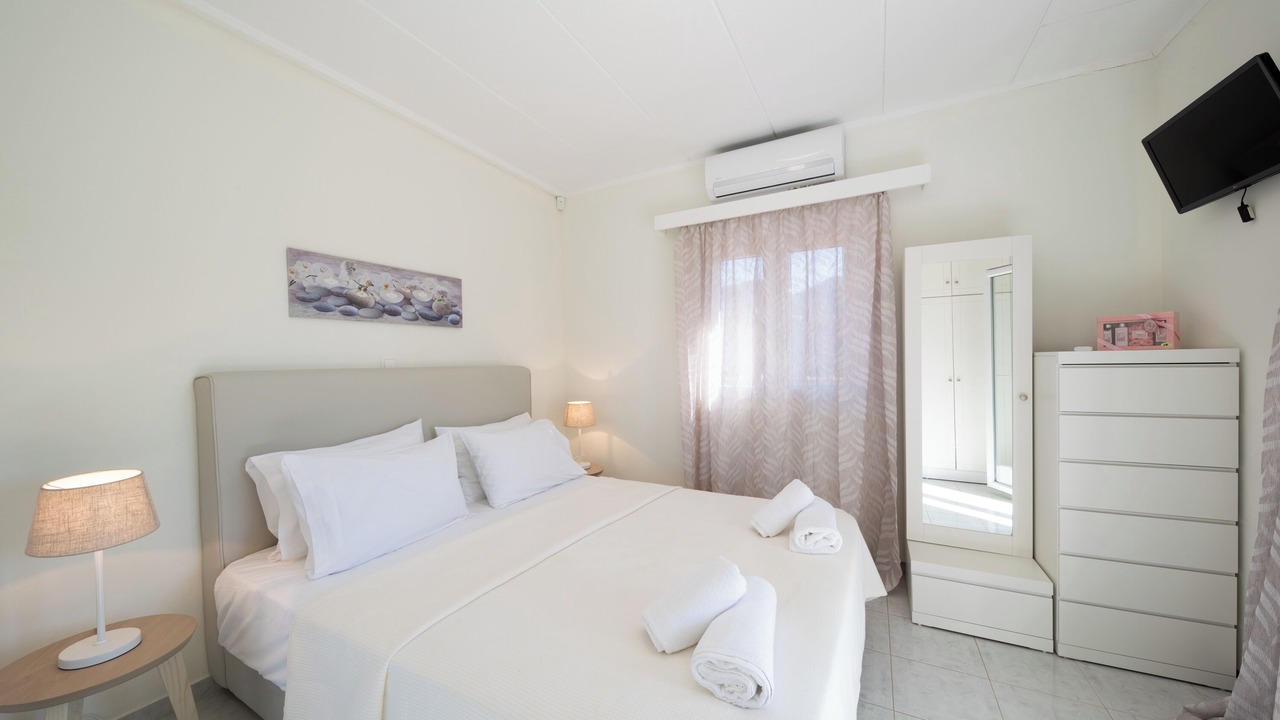 Photo of Bedroom in Acharavi
