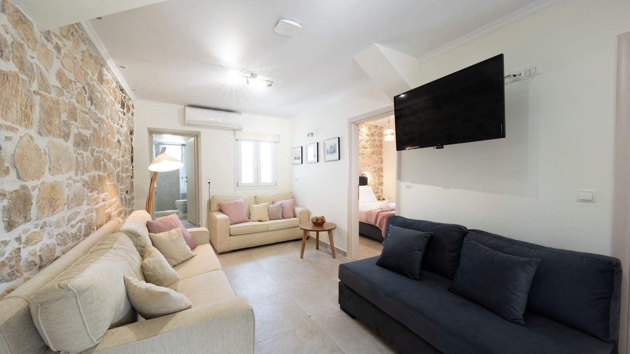Photo of Livingroom in Acharavi