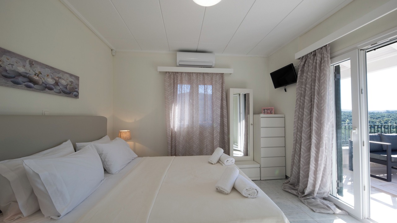 Photo of Bedroom in Acharavi
