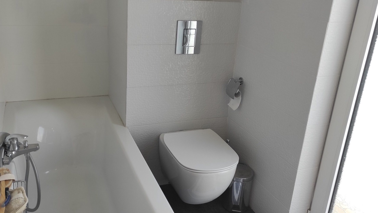 Photo of Bathroom in Pasalimani