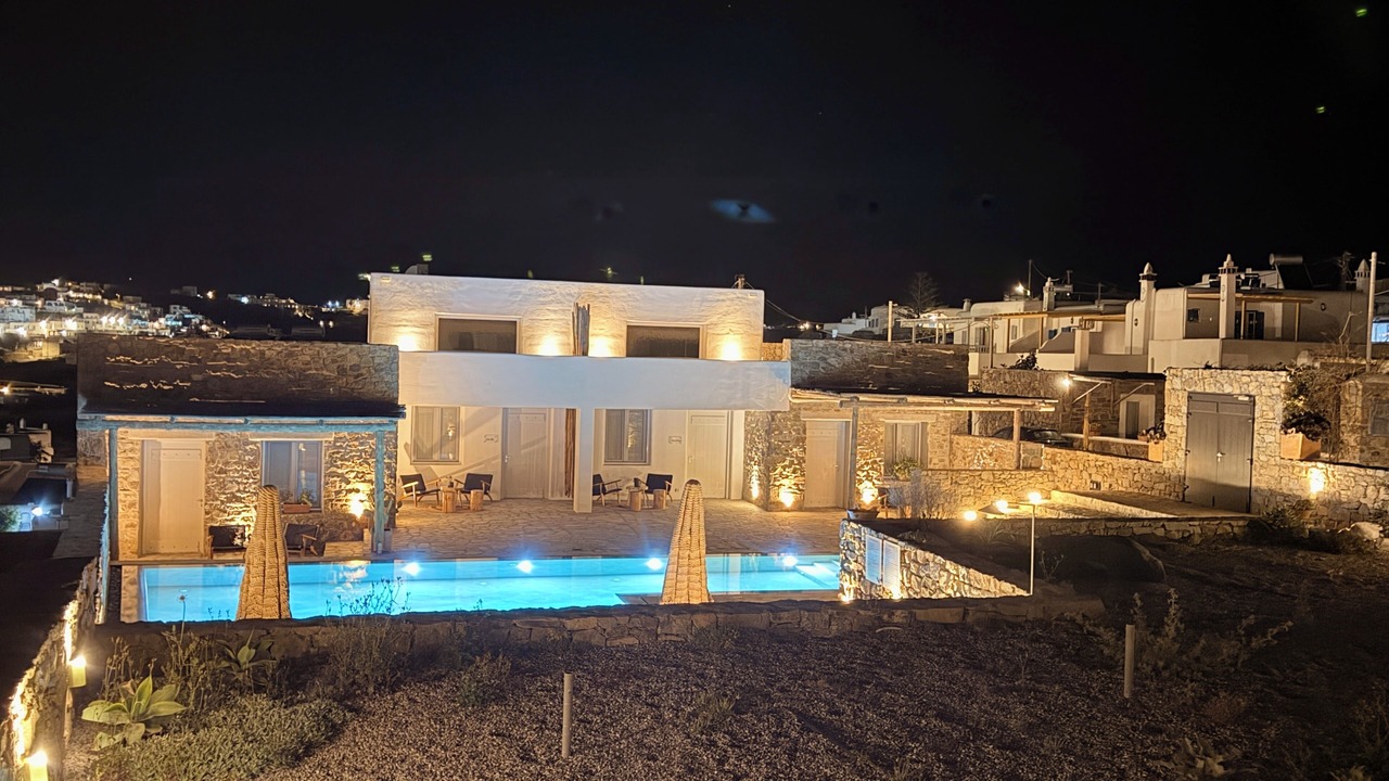 Photo of Outdoor in Ano Mera