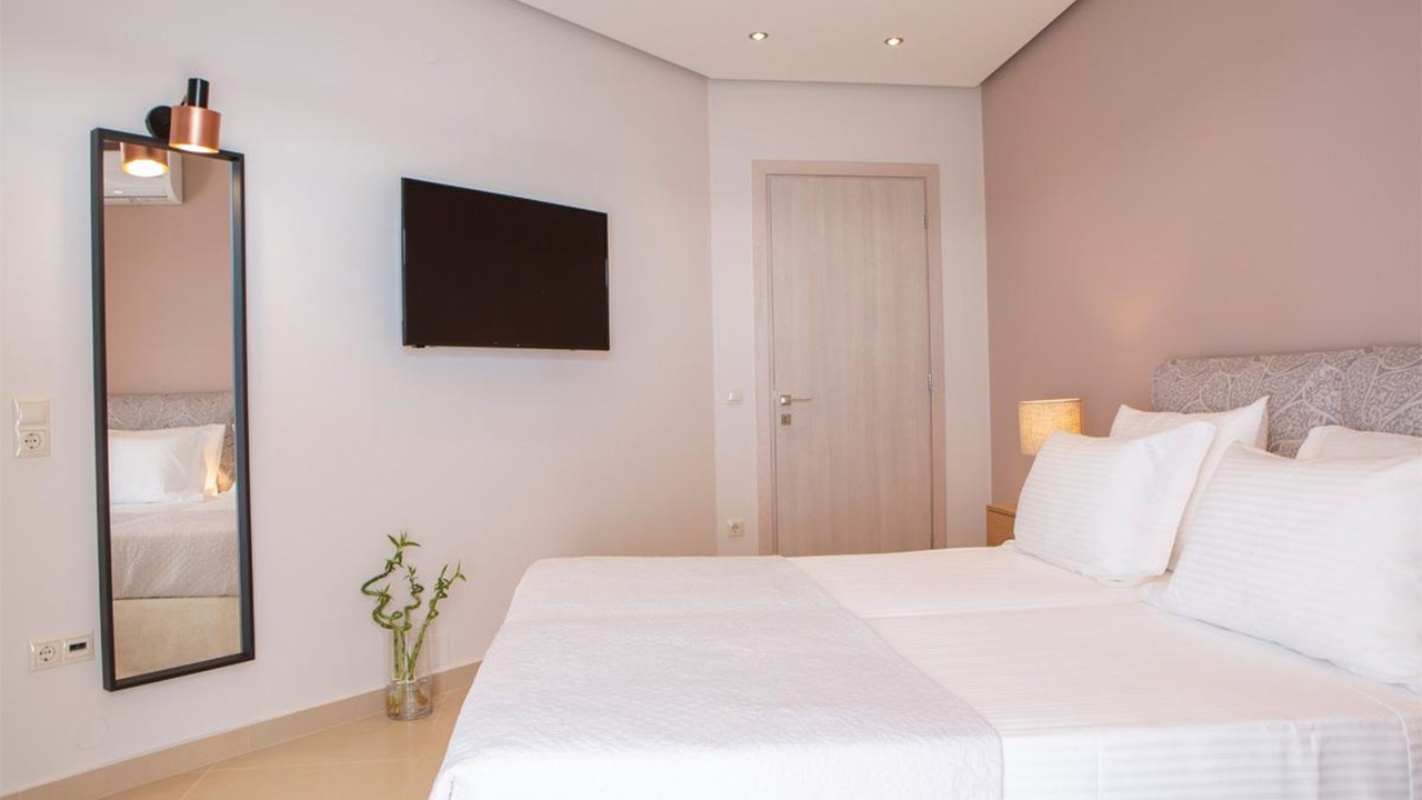 Photo of Bedroom in Perigiali