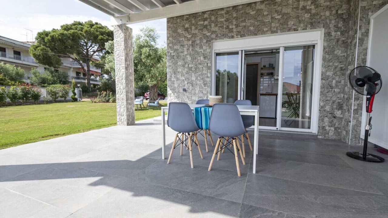 Photo of Outdoor in Kalivia Poliyirou