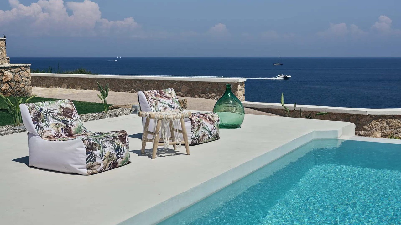 Photo of Outdoor in Neromilos