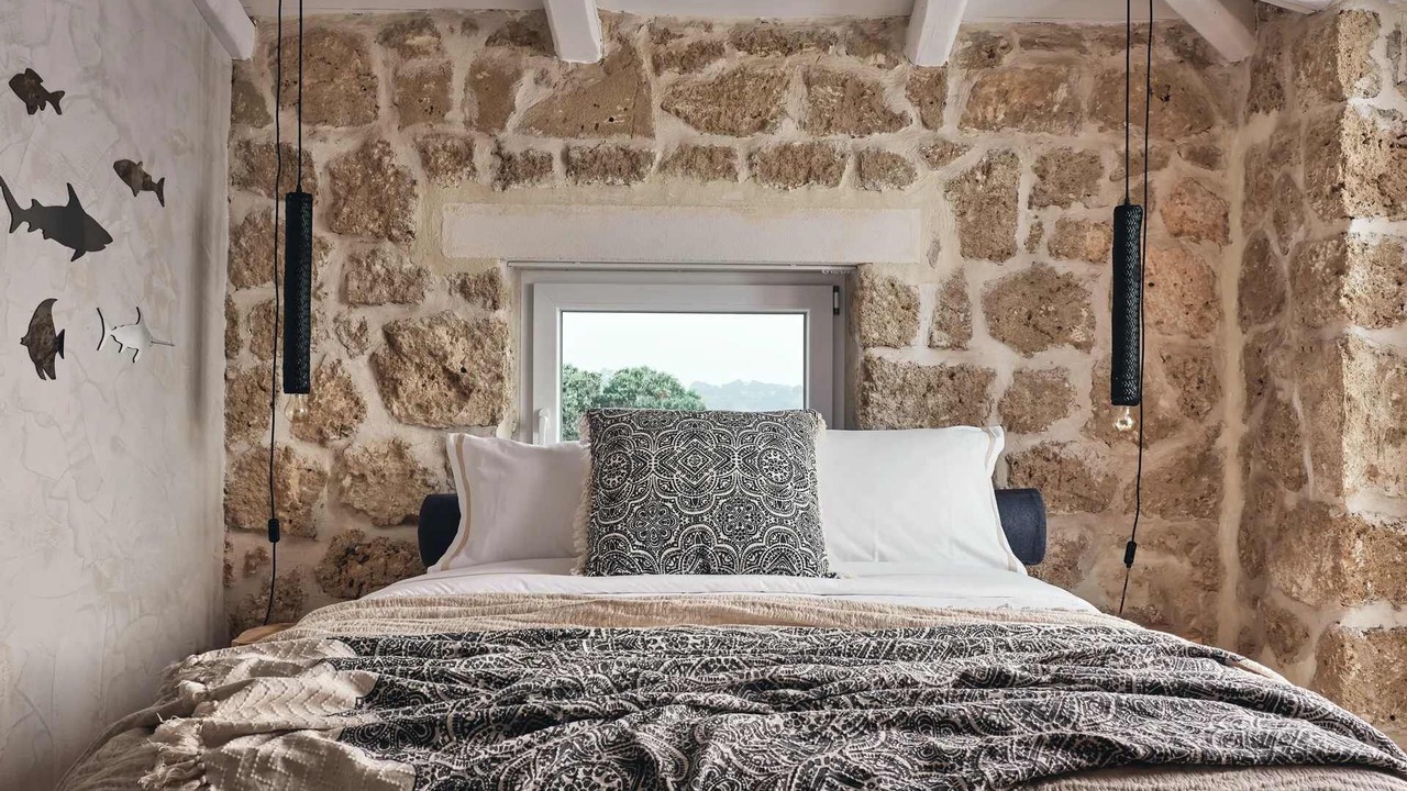 Photo of Bedroom in Neromilos