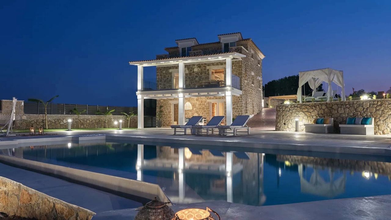 Photo of Outdoor in Neromilos