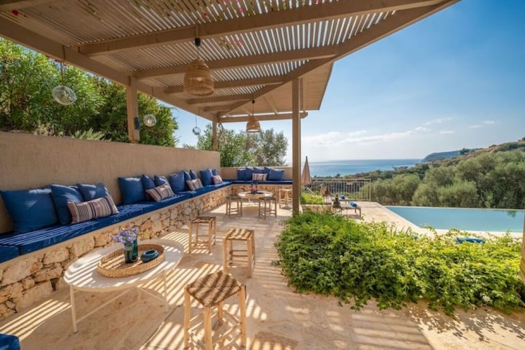 Photo of Patio Balcony in Skala
