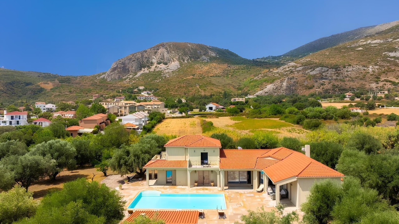 Photo of Outdoor in Kateleios
