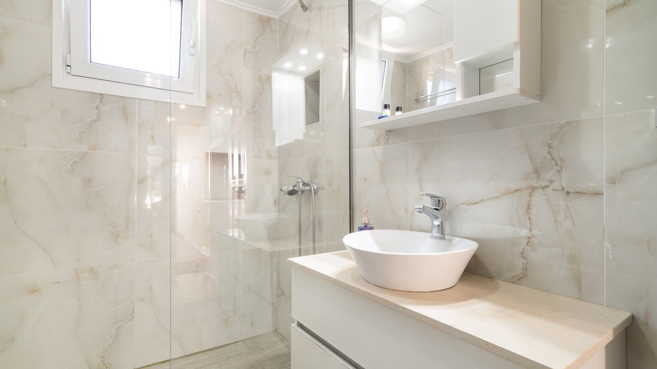Photo of Bathroom in Yenion