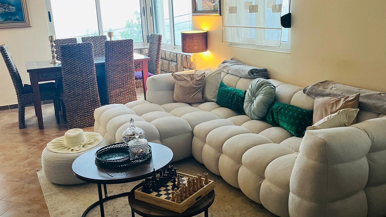 Photo of Livingroom in Bar