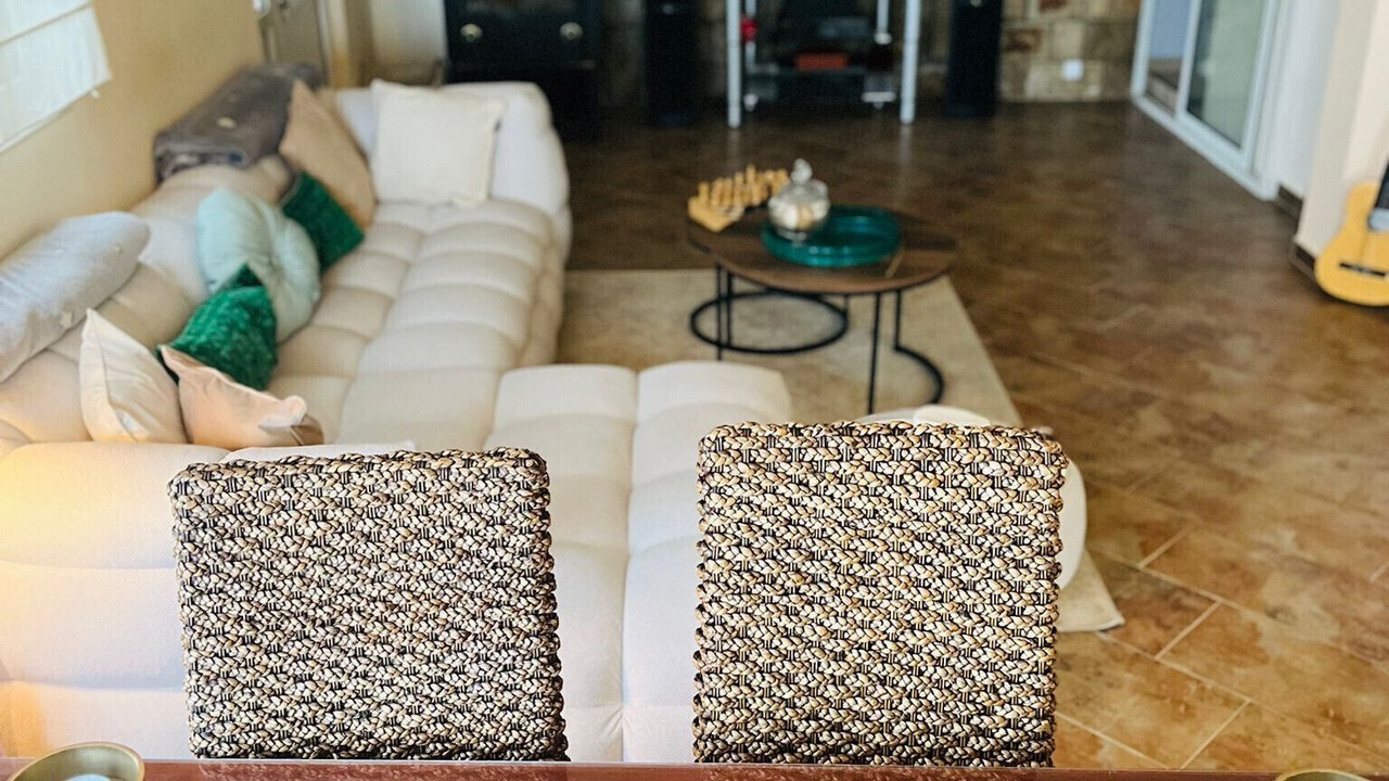 Photo of Livingroom in Bar