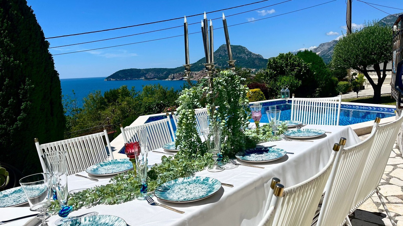 Photo of Outdoor in Bar