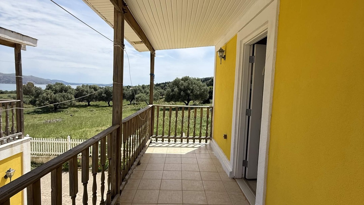 Photo of Patio Balcony in Paliki