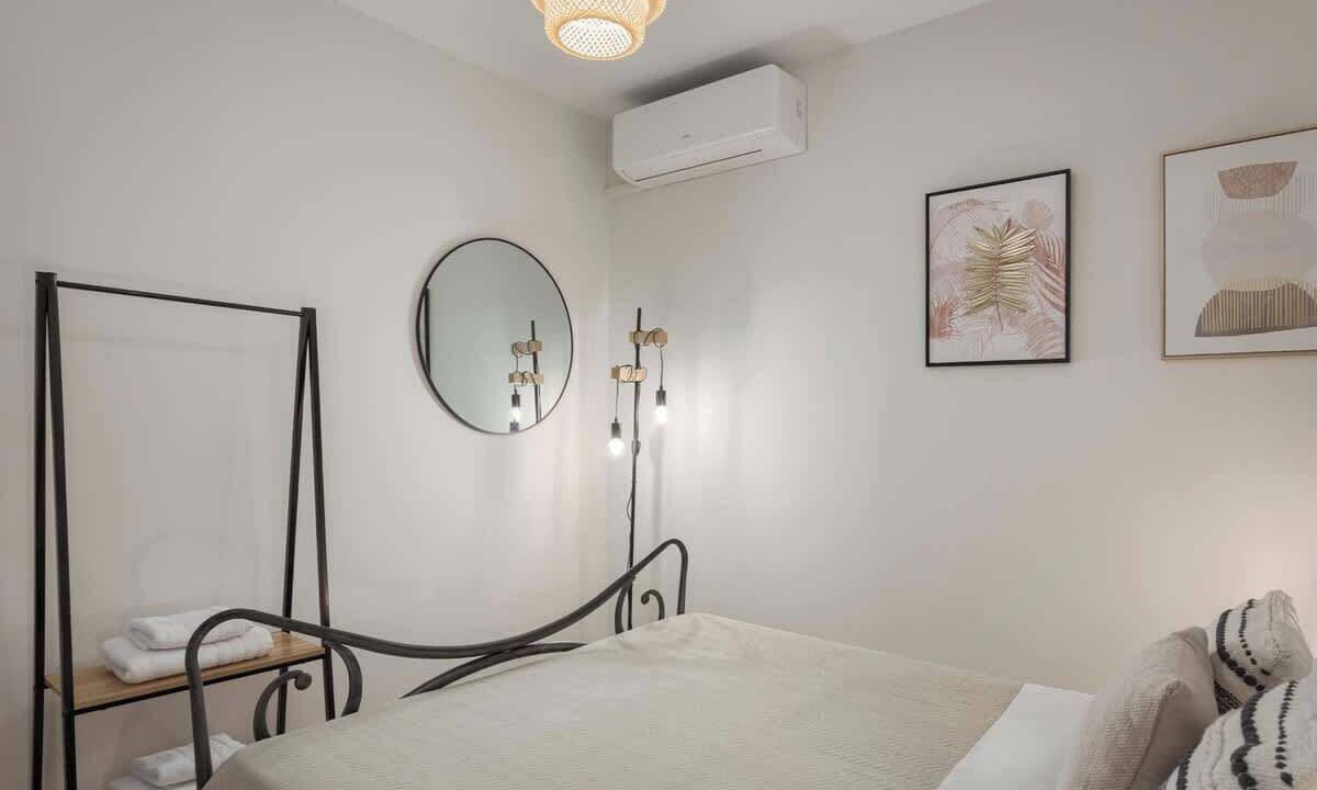 Photo of Bedroom in Kontos