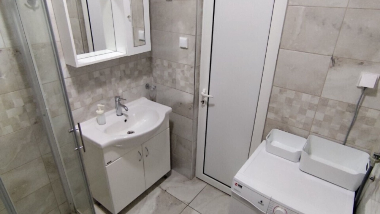 Photo of Bathroom in Igalo