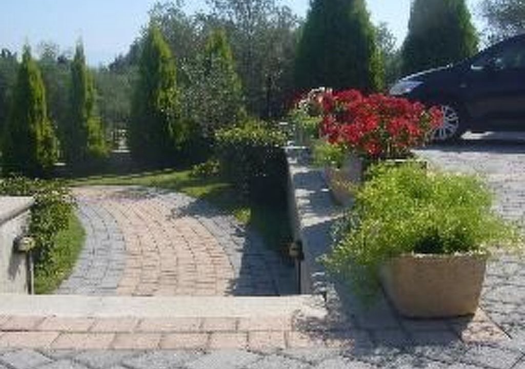 Photo of Outdoor in Polichrono