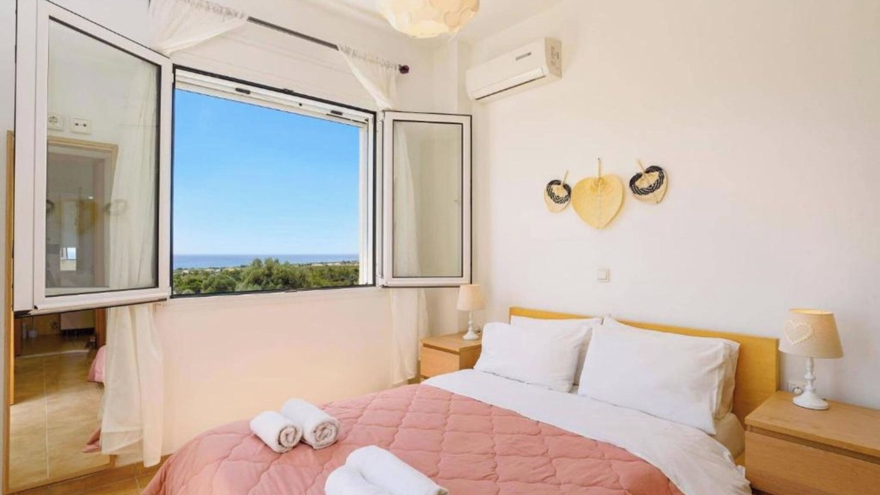 Photo of Bedroom in Gennadi