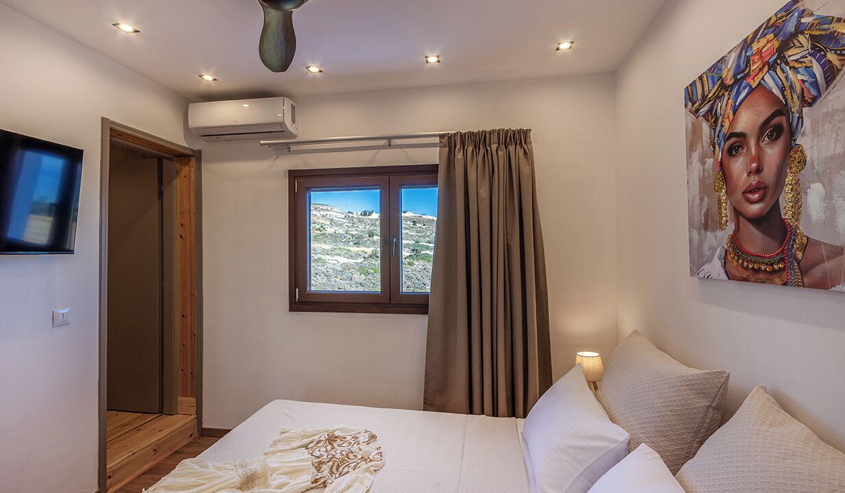 Photo of Bedroom in Milos