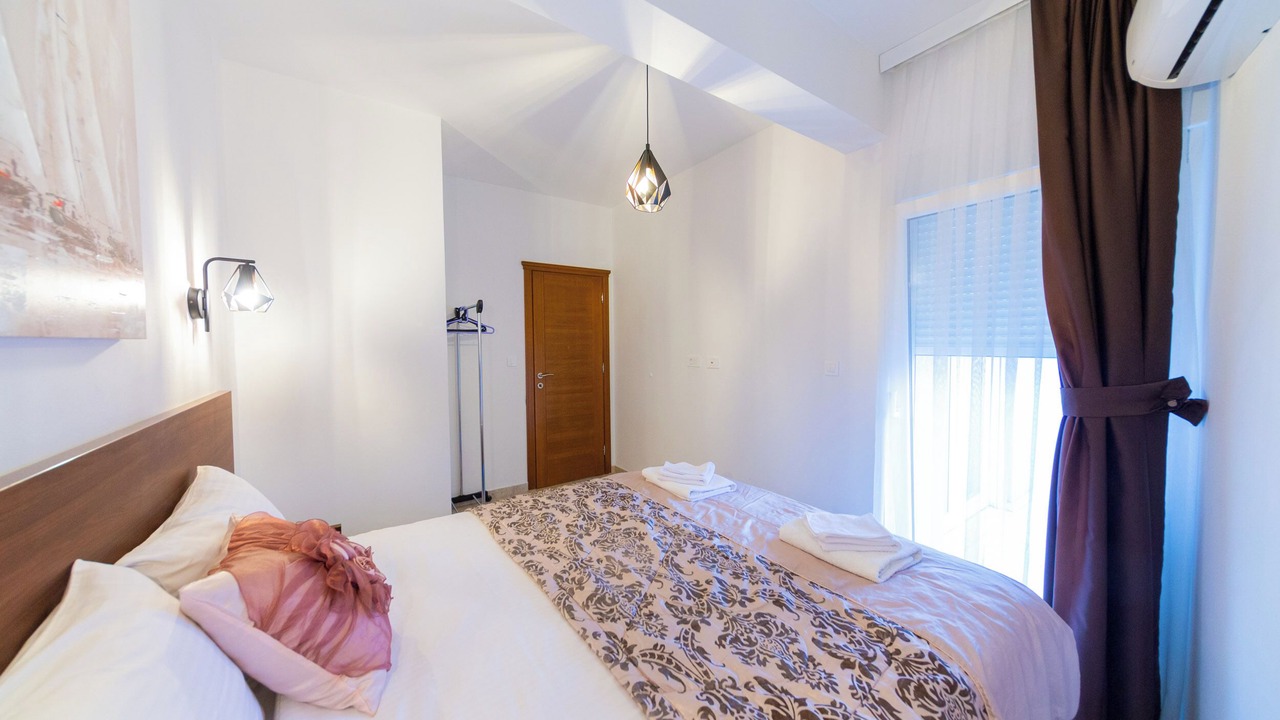 Photo of Bedroom in Sutomore