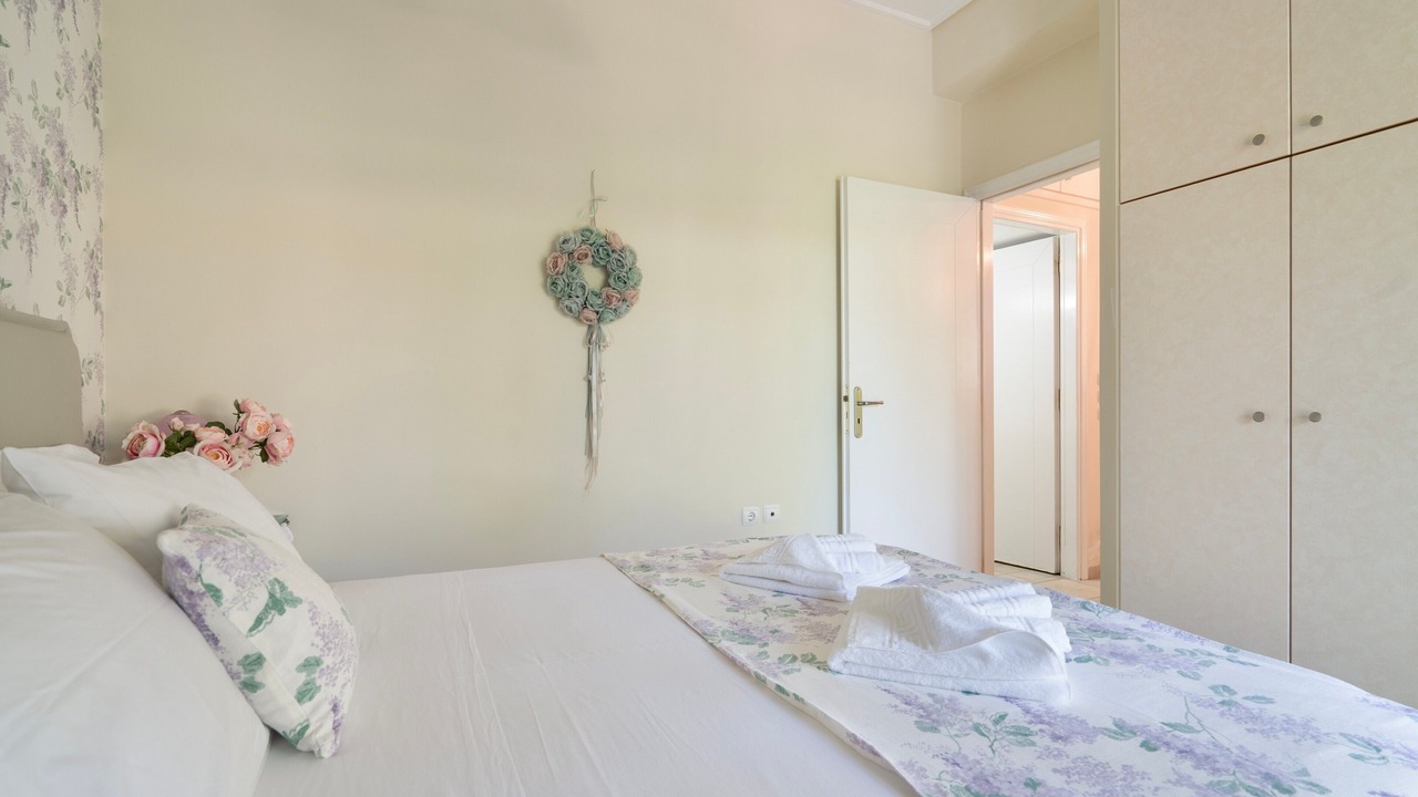 Photo of Bedroom in Khelmata