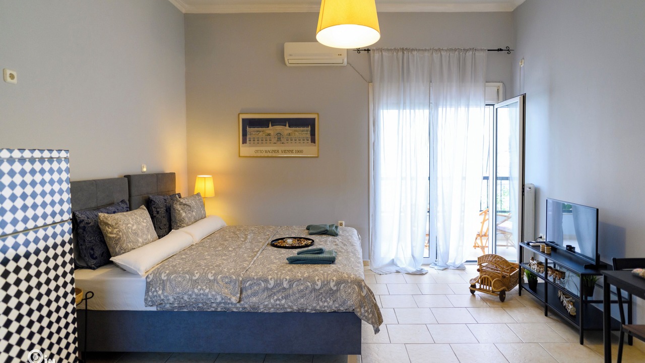 Photo of Bedroom in Aigaleo