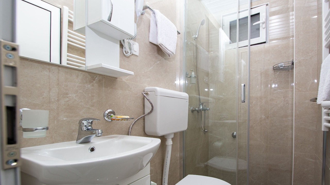 Photo of Bathroom in Petrovac