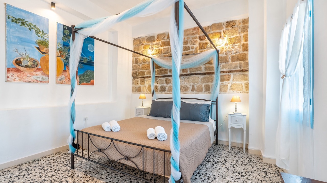 Photo of Bedroom in Rhodes Old Town