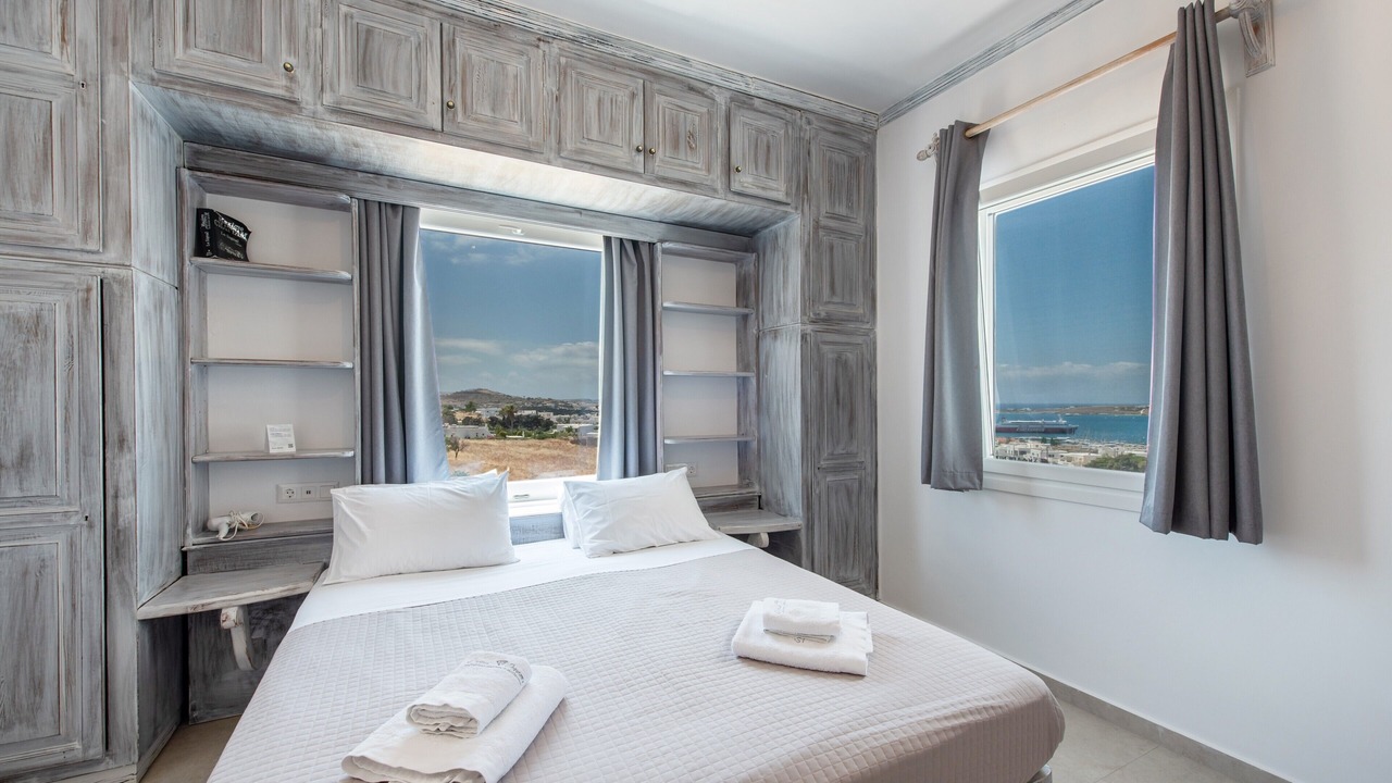 Photo of Bedroom in Parikia