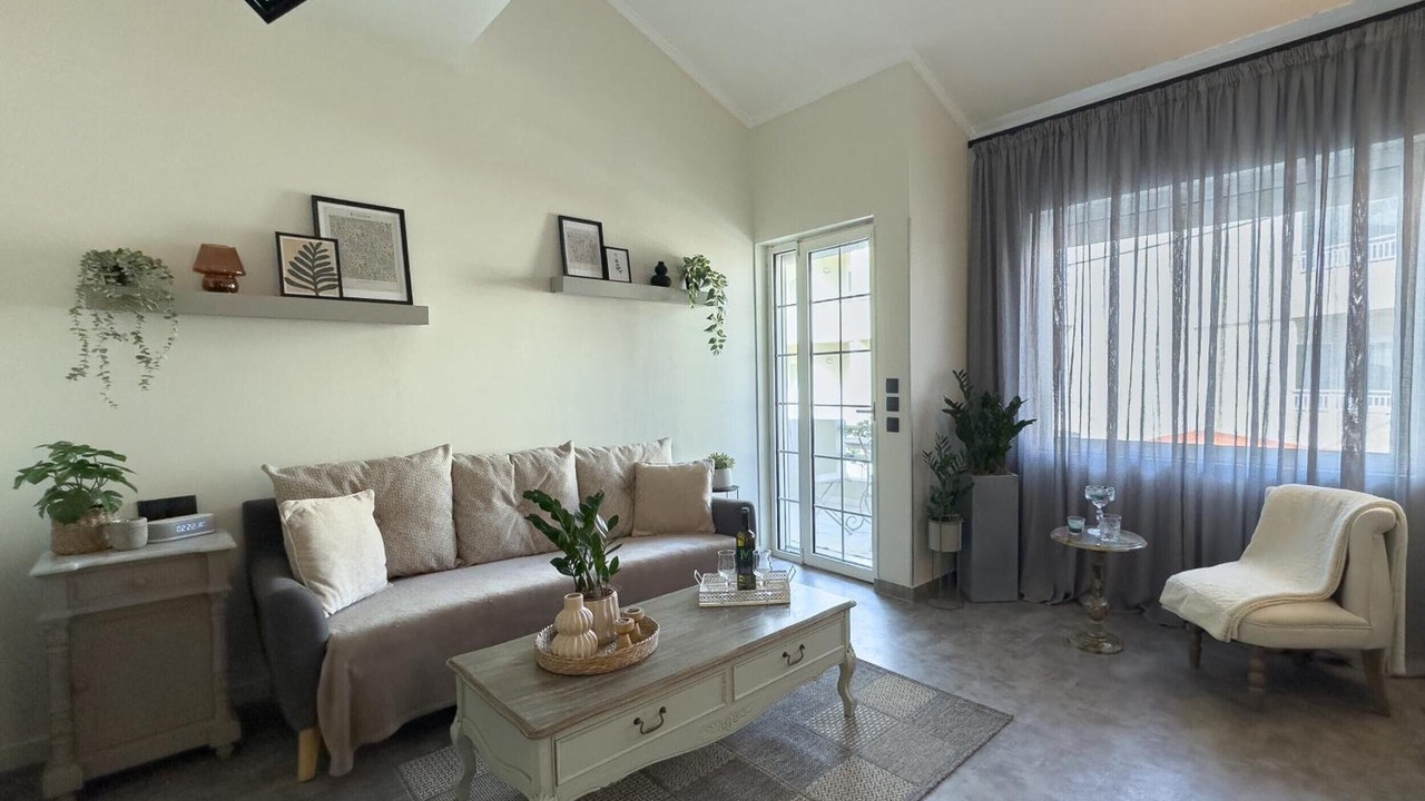 Photo of Livingroom in Ixia