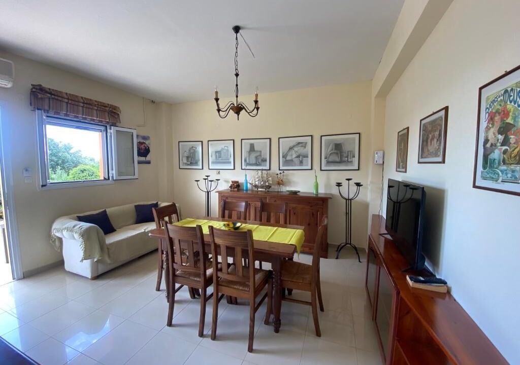 Photo of Livingroom in Leivathos
