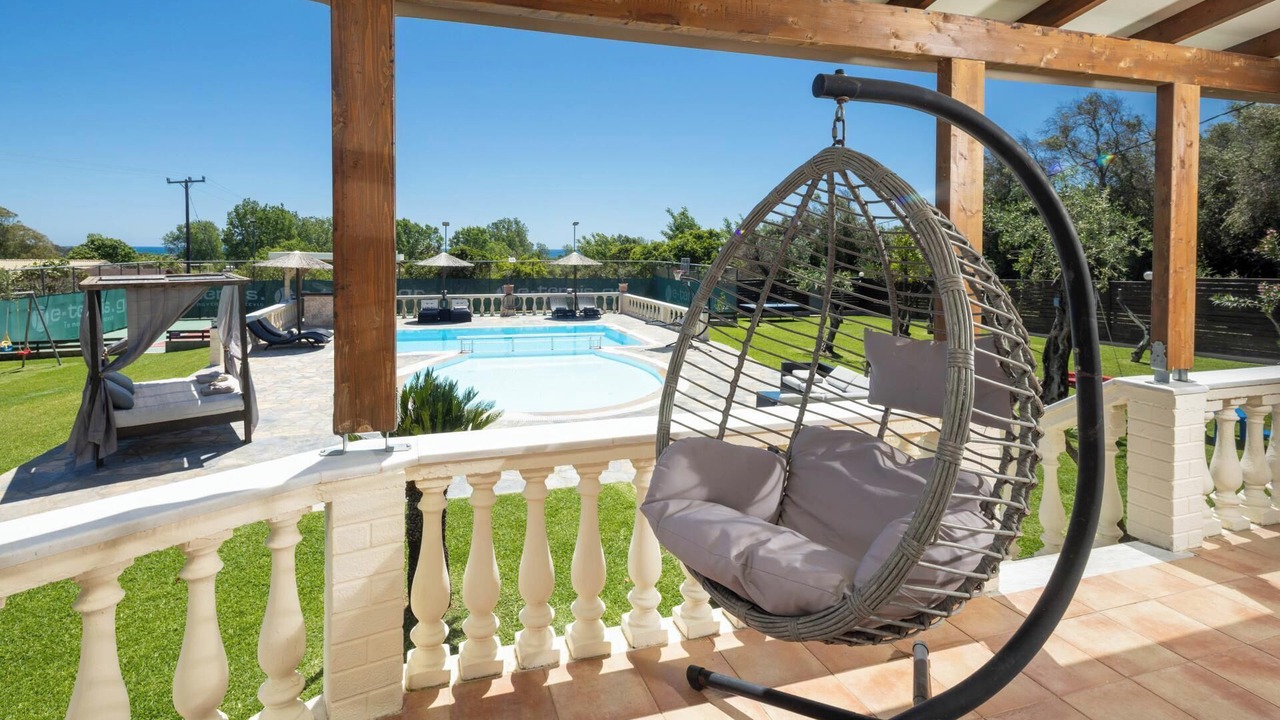 Photo of Patio Balcony in Chalikounas