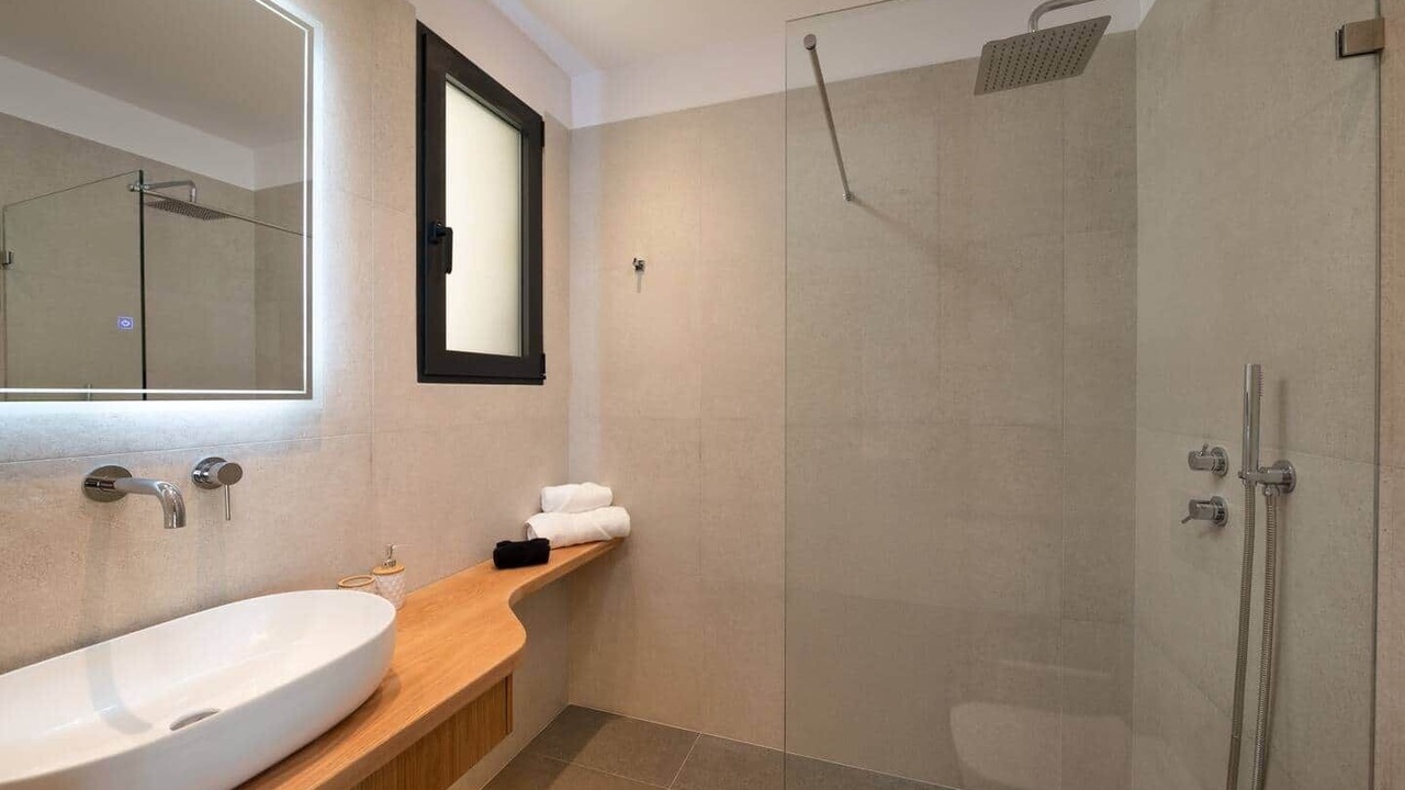 Photo of Bathroom in Vivlos