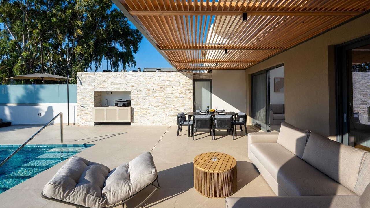 Photo of Outdoor in Ixia