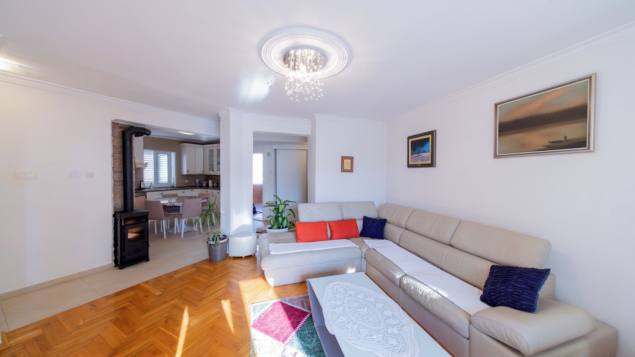 Photo of Livingroom in Bijeli do