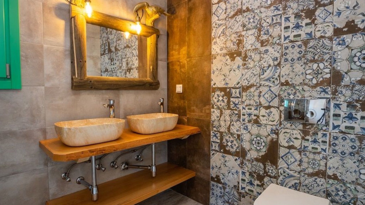 Photo of Bathroom in Lefkos