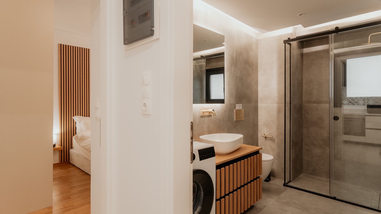 Photo of Bathroom in Exarhia