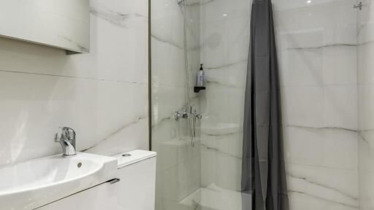 Photo of Bathroom in Perea