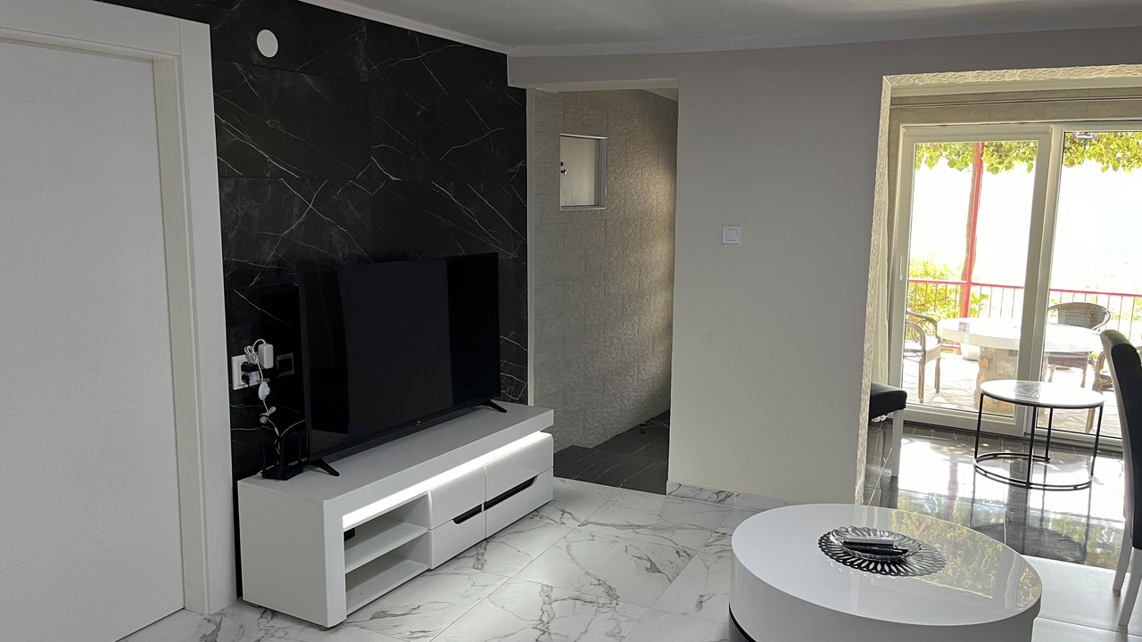 Photo of Livingroom in Dobrota