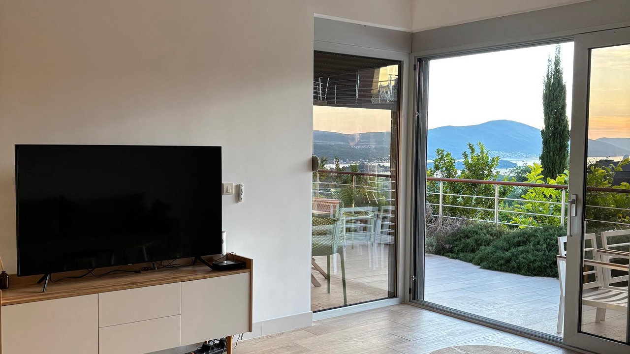 Photo of Livingroom in Kotor