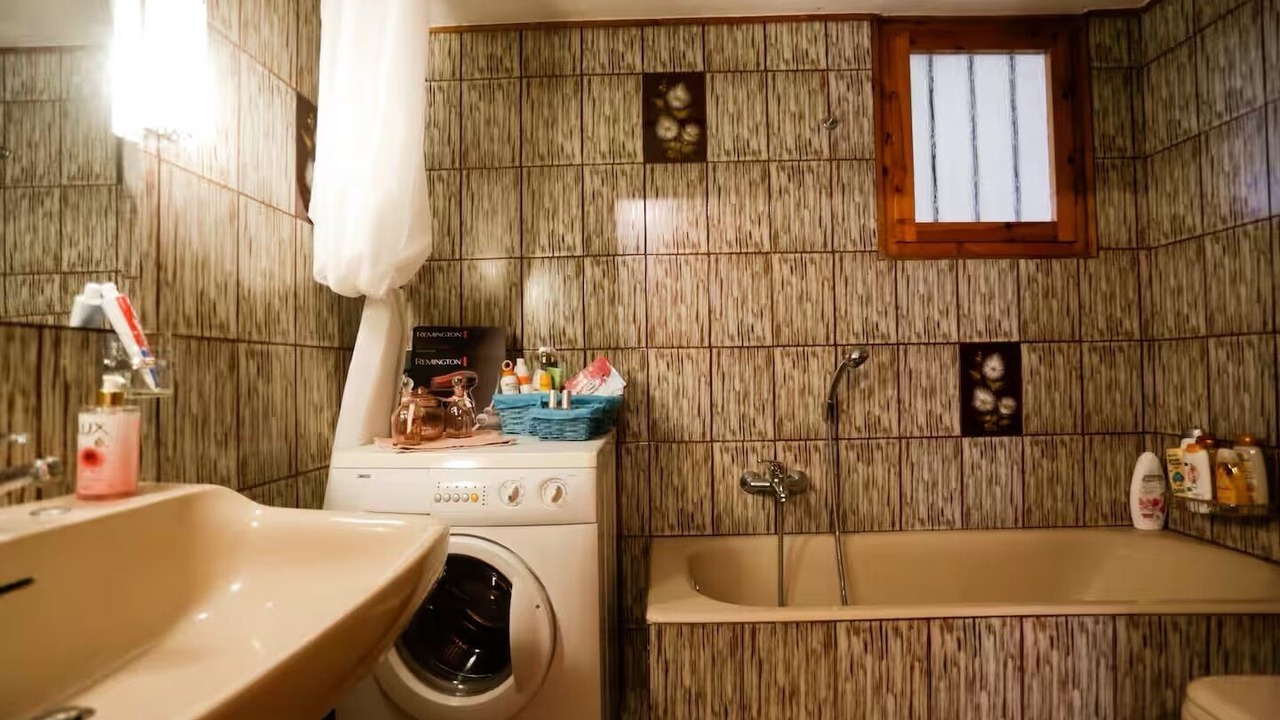 Photo of Bathroom in Kropia