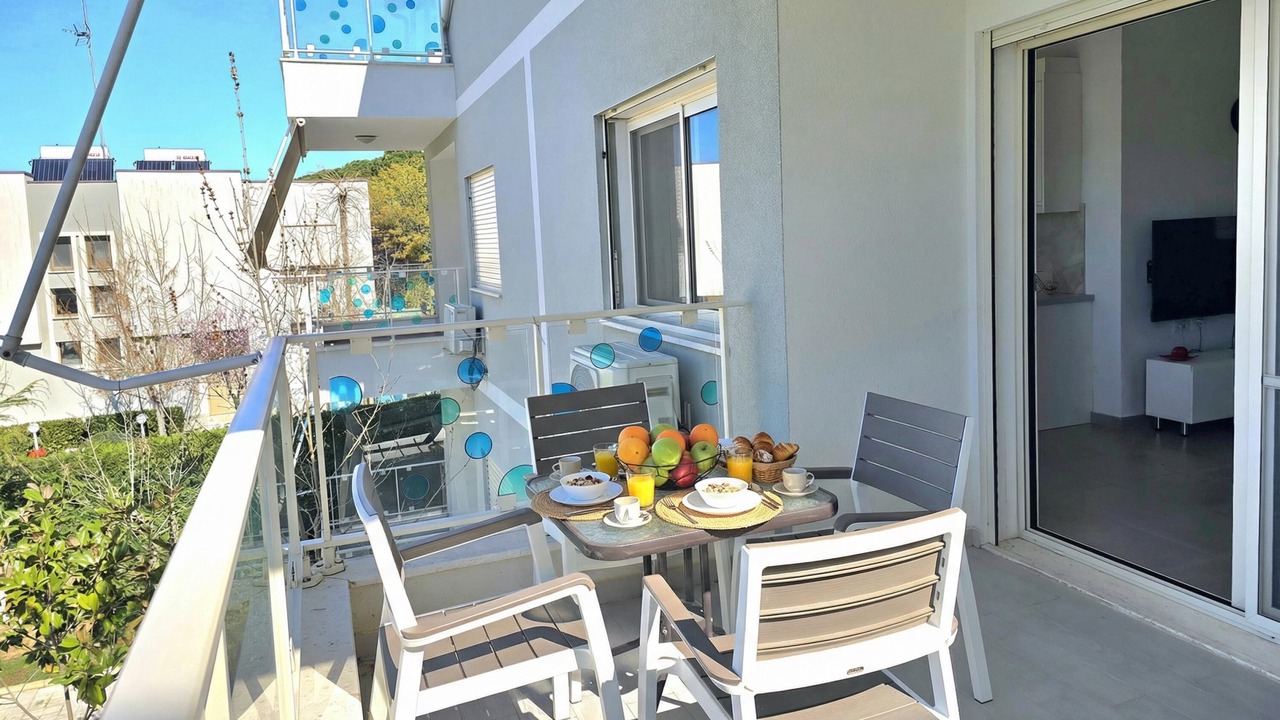 Photo of Patio Balcony in Ishem