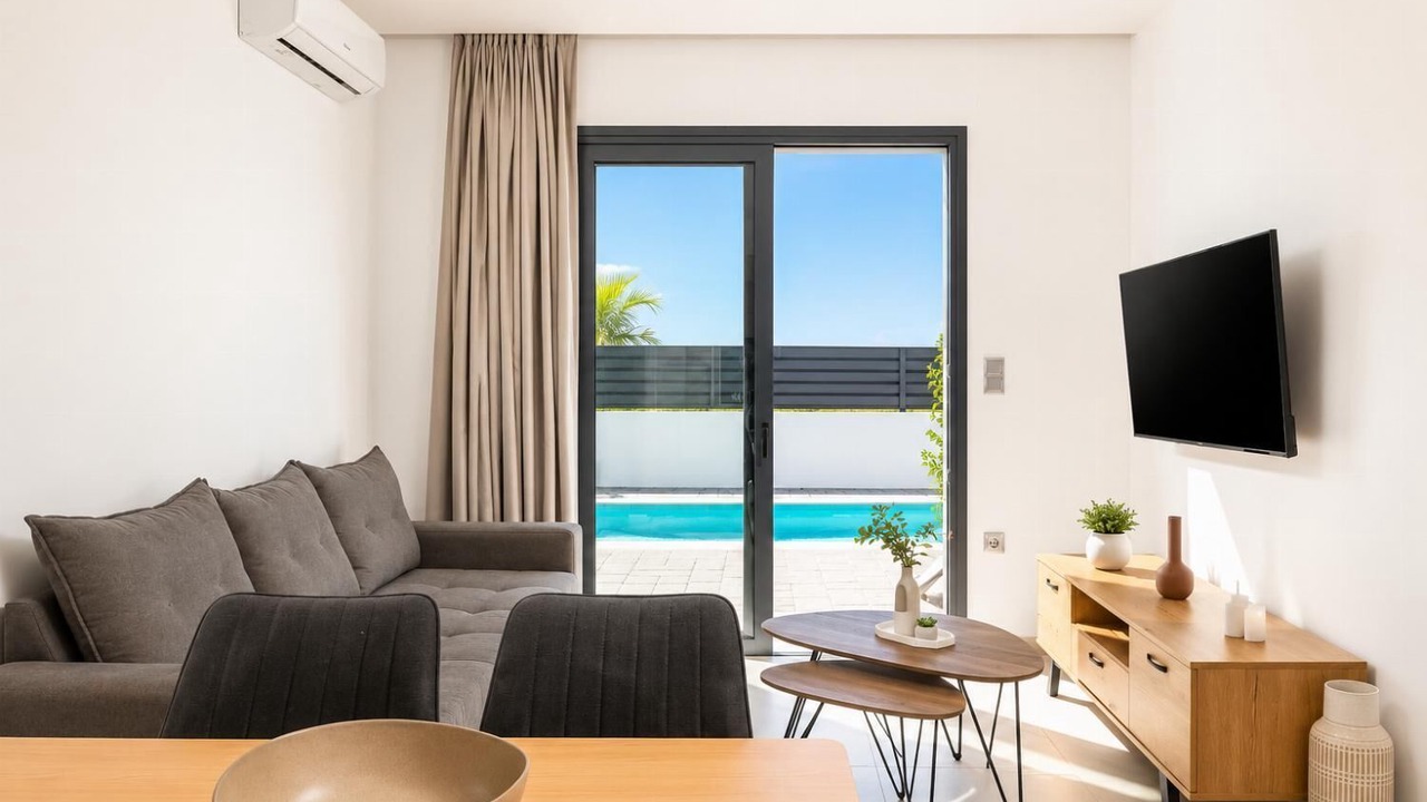 Photo of Livingroom in Petaloudes