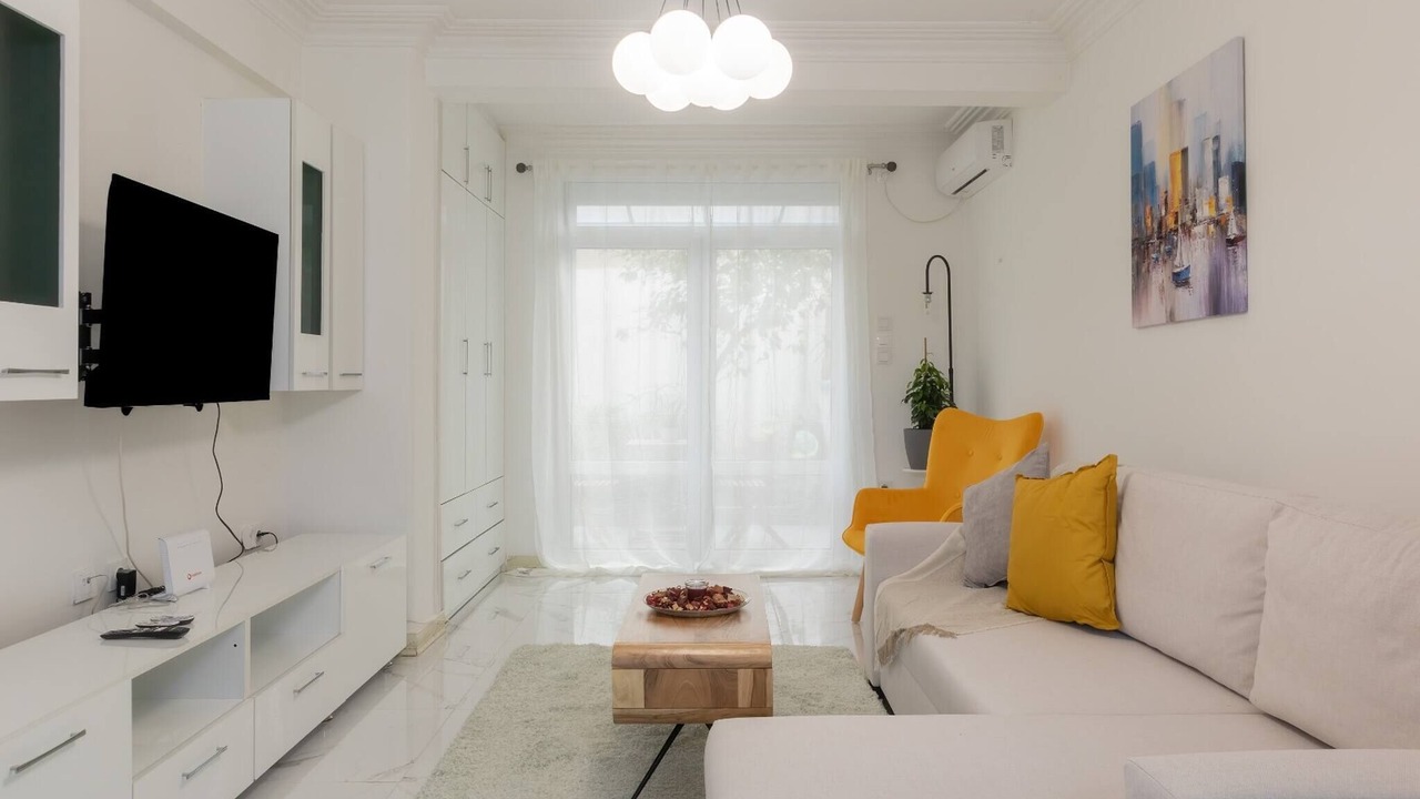Photo of Livingroom in Athens