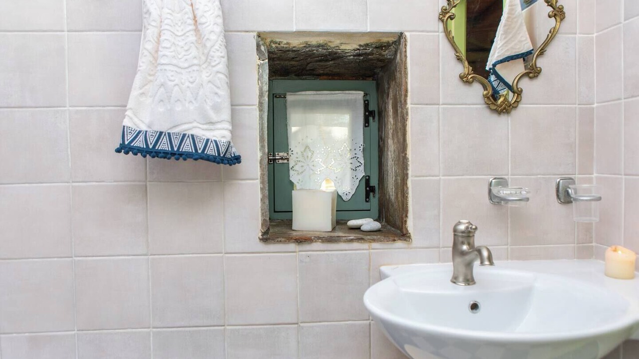 Photo of Bathroom in Naxos