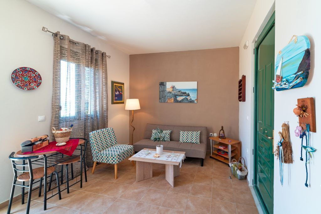 Photo of Livingroom in Lahania