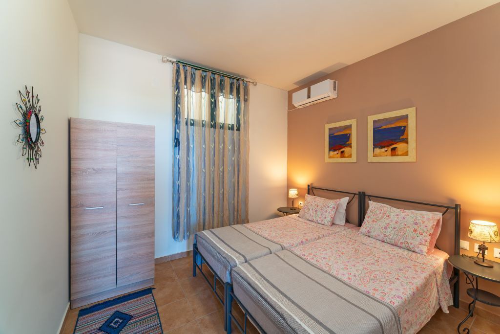 Photo of Bedroom in Lahania