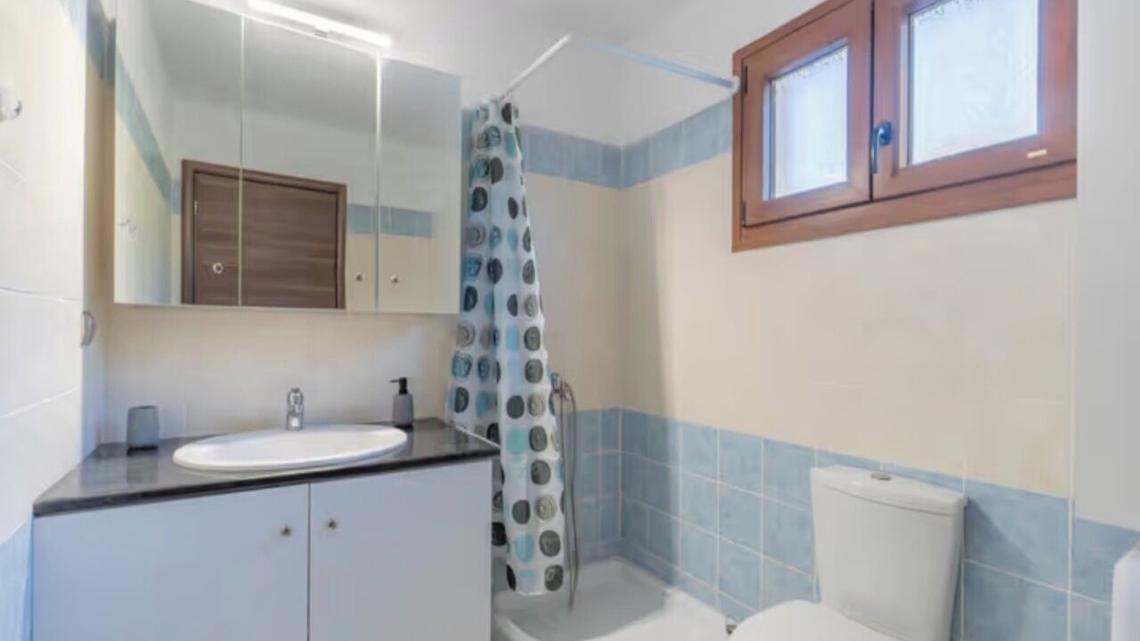 Photo of Bathroom in Lefkimmi