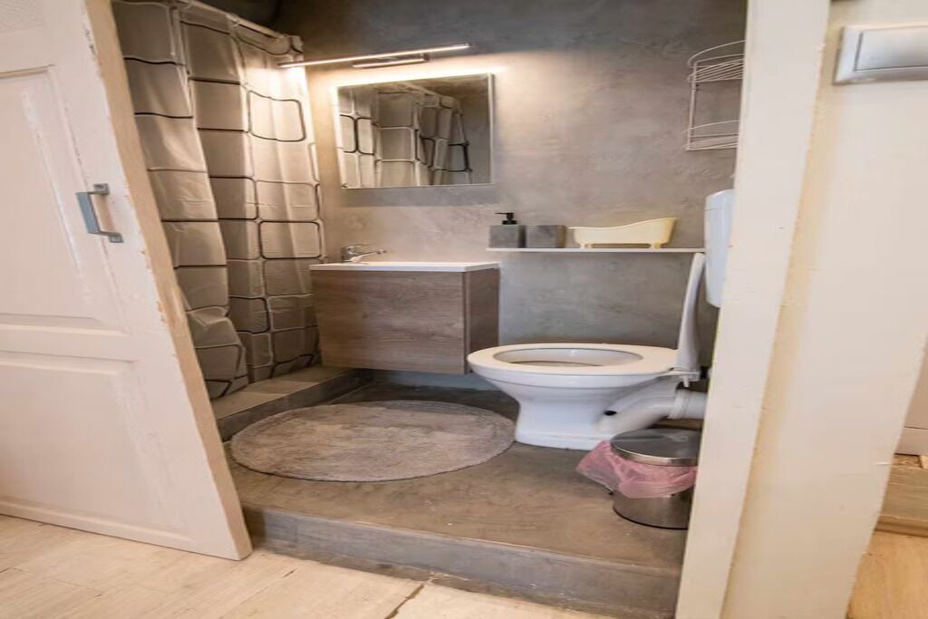 Photo of Bathroom in Old Town